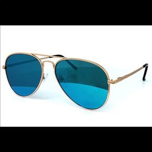 Like new authentic rayban aviator sunglasses